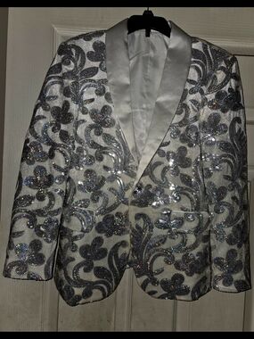 Sequin Floral Embellished Blazer in Silver